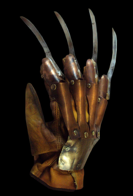 Nightmare On Elm Street Part 2 1985 Deluxe Freddy Glove Prop Replica - Click Image to Close