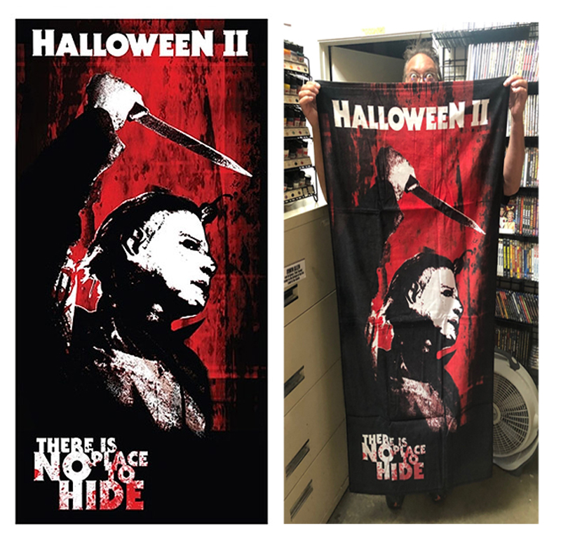 Halloween 2 Michael Myers Beach / Bath Towel - Click Image to Close