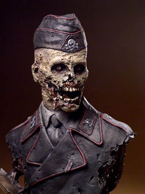 Return of The Reich - Panzerkommandant Jürge Zombie Unpainted Resin Model Kit - Click Image to Close