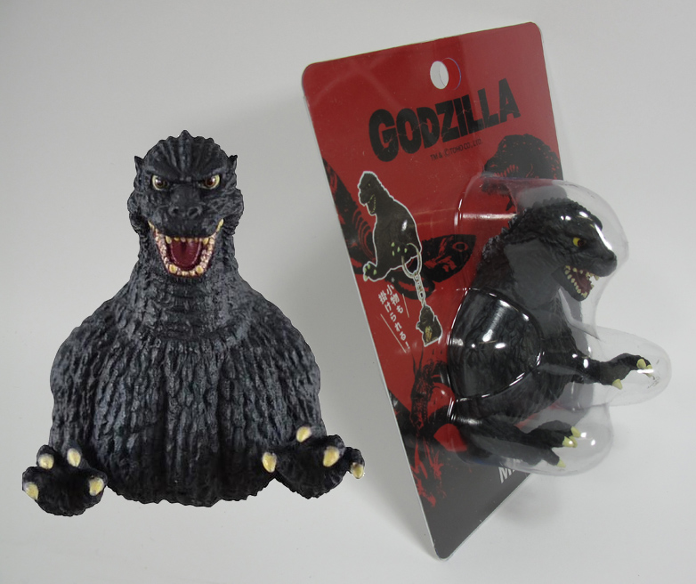 Godzilla Magnet Bust - Click Image to Close