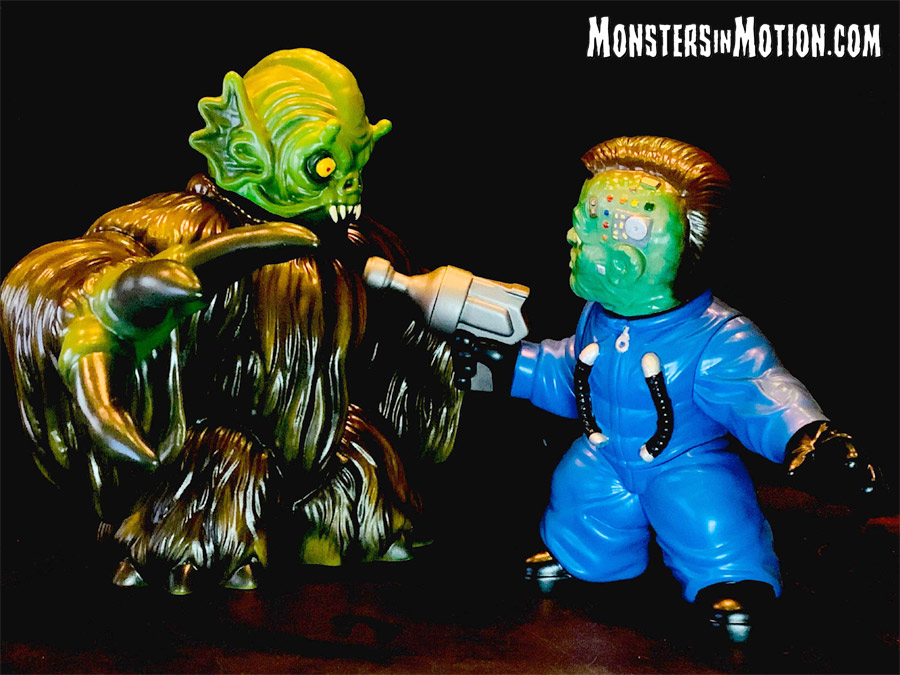 Frankenstein Meets the Space Monster Astronaut Frank LIMITED EDITION Designer Vinyl Figure - Click Image to Close