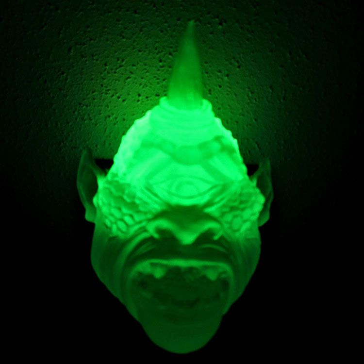 Cyclops Resin Nightlight for Mancave Bathroom Novelty Gift - Click Image to Close