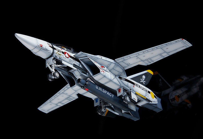 Macross Robotech VF-1S Valkyrie 1/72 Scale Model Kit by Max Factory PLAMAX (Roy Fokker) - Click Image to Close