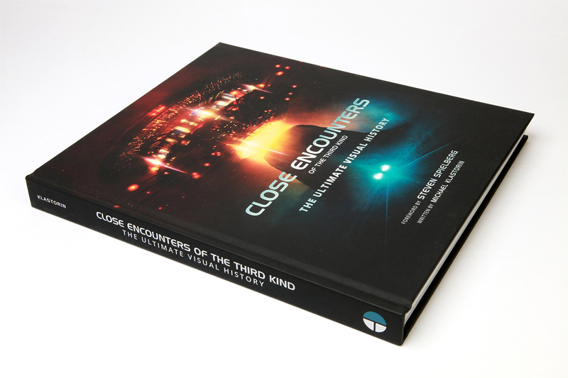 Close Encounters of the Third Kind: The Ultimate Visual History Hardcover Book - Click Image to Close