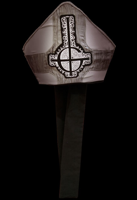 Ghost Papa Emeritus II Hat Ghost B.C. - Click Image to Close