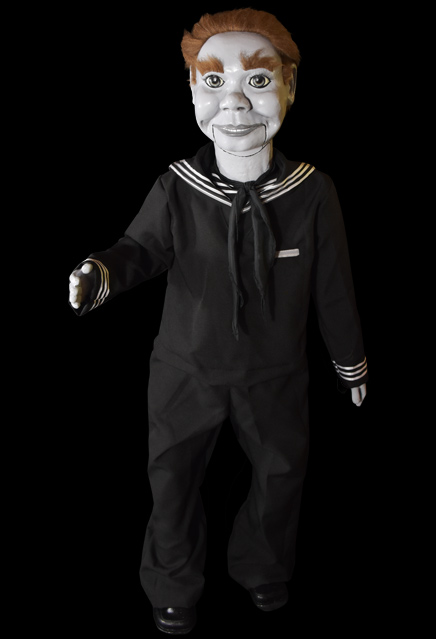 Twilight Zone Dummy Willie Puppet Prop Replica - Click Image to Close