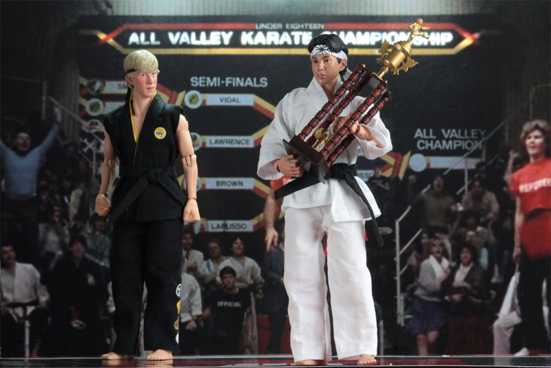Karate Kid 1984 All-Valley Karate Championships Tournament Cloth 8-Inch Action Figure 2-Pack - Click Image to Close
