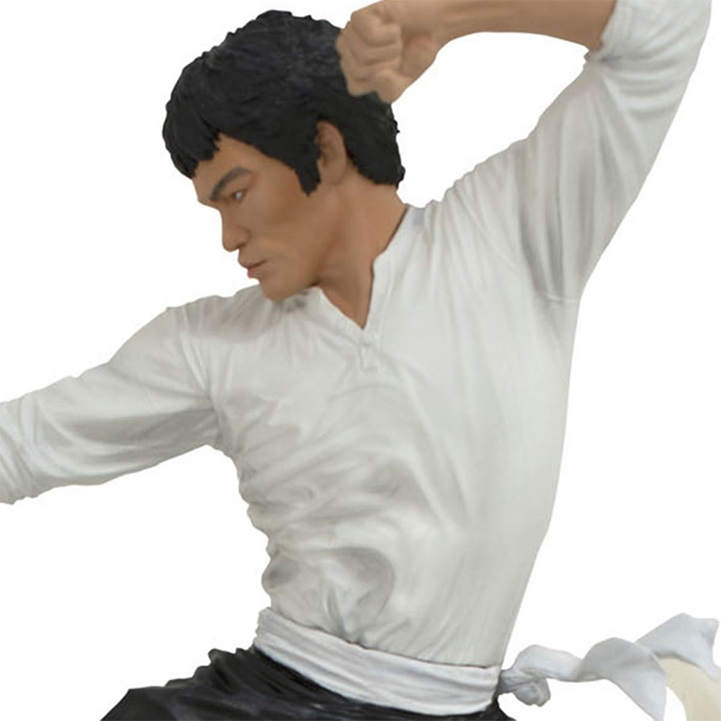 Bruce Lee Gallery Air Statue by Diamond Select - Click Image to Close