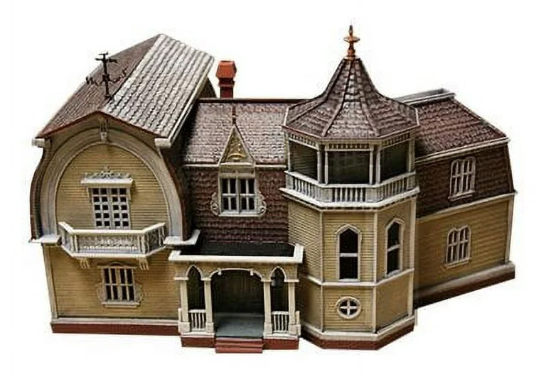 Munsters 1313 Mockingbird Lane House Injected Plastic Model Kit - Click Image to Close