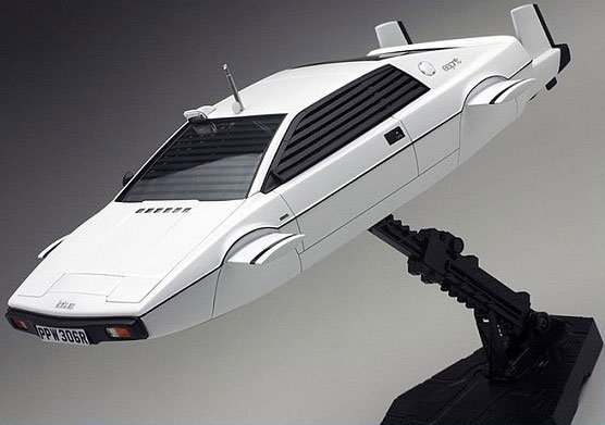 James Bond 007 Spy Who Loved Me Lotus Esprit S1 Submarine Car 1/24 Scale Model Kit - Click Image to Close