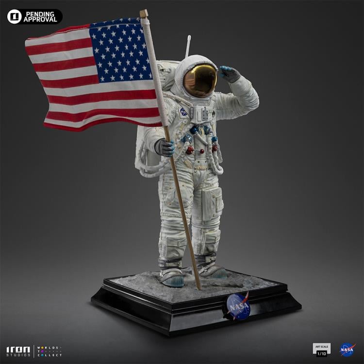 Apollo 11 Astronaut 1/10 Scale Art Scale Limited Edition Statue - Click Image to Close