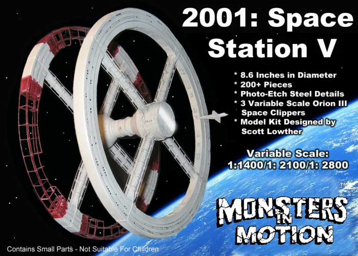2001: A Space Odyssey Space Station V Model Kit - Click Image to Close