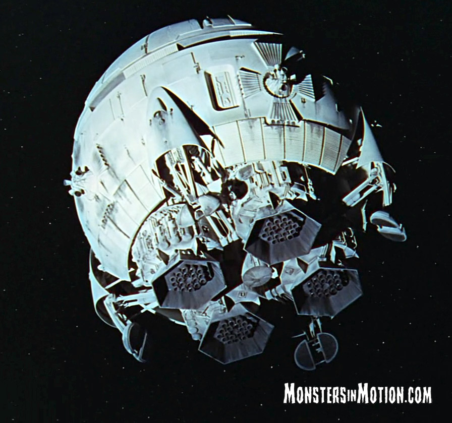 2001: A Space Odyssey Aries-1B Lunar Carrier 1/48 Scale Model Kit by Moebius - Click Image to Close