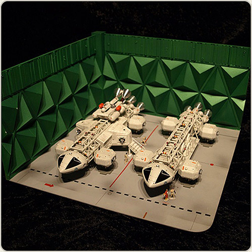 Space 1999 Moonbase Alpha 12" Eagle Hangar Set Ultra Deluxe Special Edition by Sixteen 12 - Click Image to Close