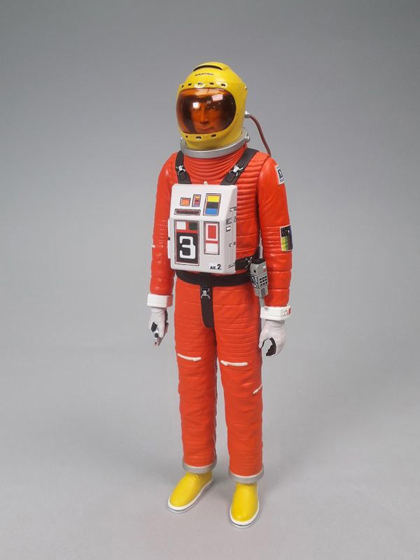 Space 1999 Alan Carter in Definitive Alpha Spacesuit 6 Inch Figure with 1/12 Scale Moonbuggy Replica Deluxe Set - Click Image to Close