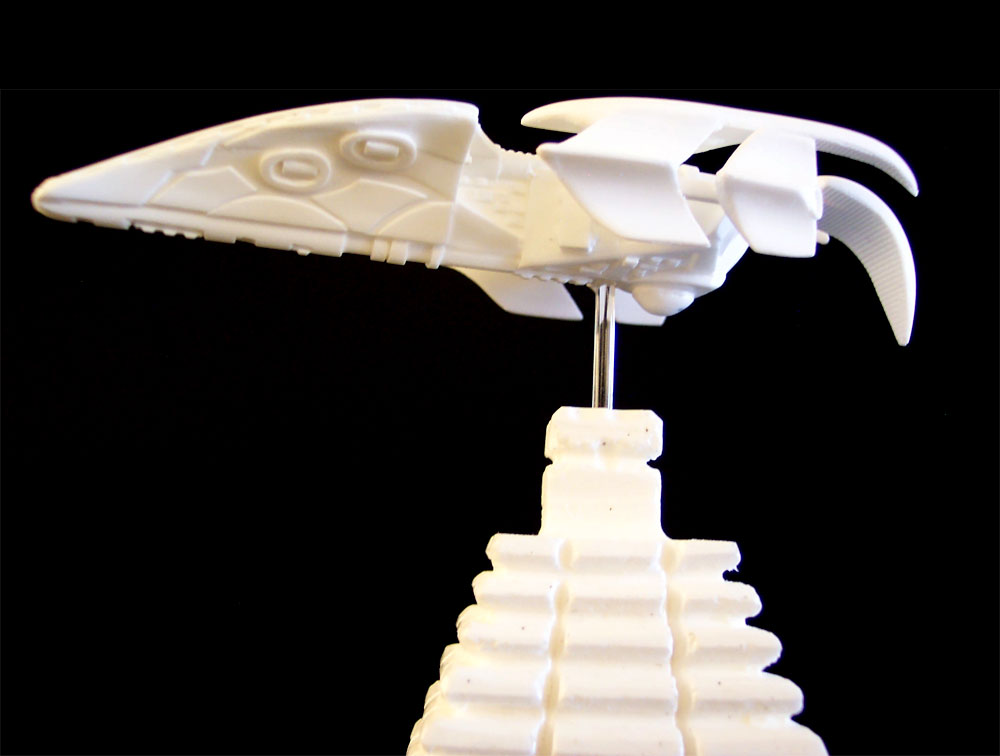 Battlestar Galactica 2003 Cygnus MK II Heavy Escort Ship 13700 Scale