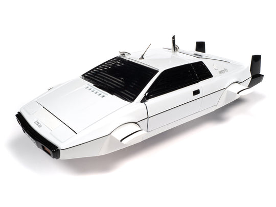 James Bond 1971 Spy Who Loved Me 1/18 Lotus Esprit Diecast Car - Click Image to Close