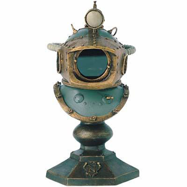 Captain Nemo Helmet 1/6 Model Kit - Click Image to Close