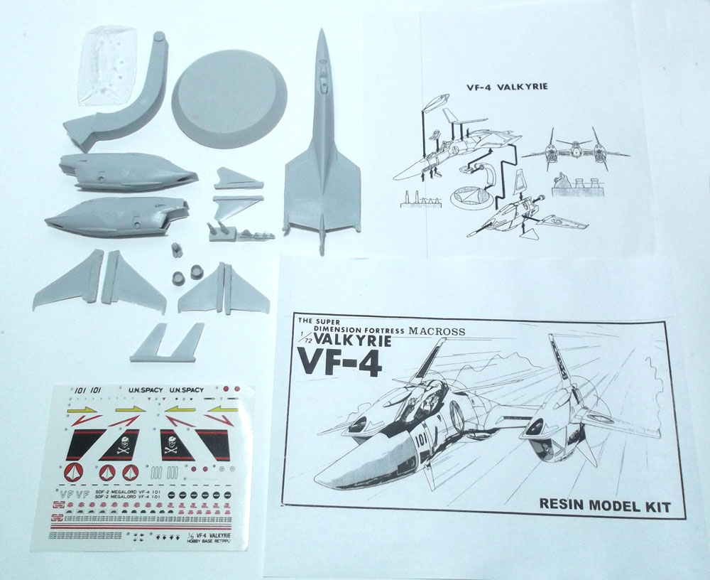 Macross VF-4 Valkyrie 1/72 Scale Resin Model Kit - Click Image to Close