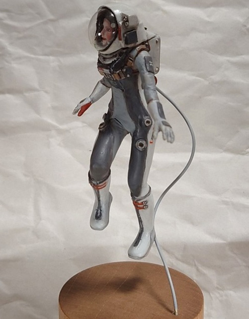 Maschinen Krieger SF3D Female Astronaut 1/20 Scale Model Kit - Click Image to Close