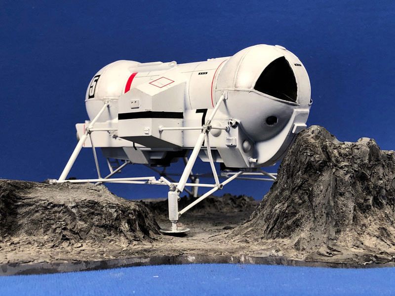 U.F.O. TV Series Moon Hopper 1/72 Scale Model Kit - Click Image to Close