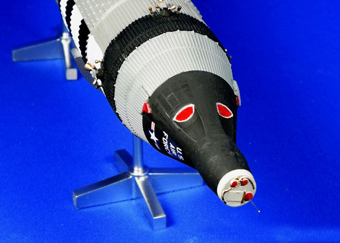 USAF Manned Orbiting Laboratory (MOL) 1/48 Scale Model Kit - Click Image to Close