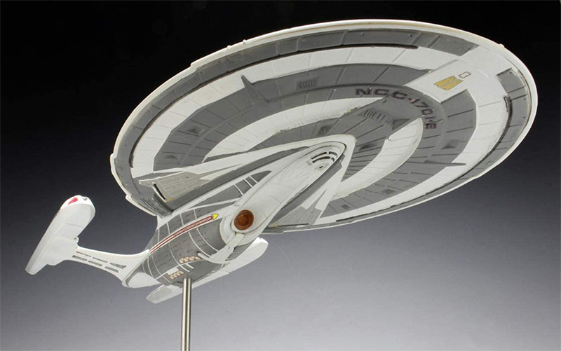 Star Trek USS Enterprise 1701-E 1/400 Scale Model Kit by AMT - Click Image to Close