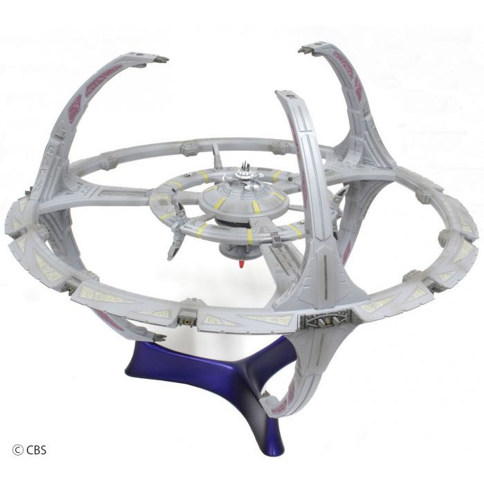 Star Trek Deep Space Nine Station 1/3300 Scale Model Kt by AMT - Click Image to Close