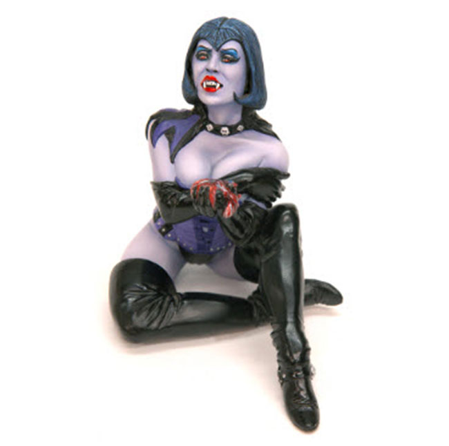 Vampire Queen Resin Kit - Click Image to Close