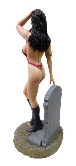 Sex in the Graveyard 18" Resin Model Kit - Click Image to Close