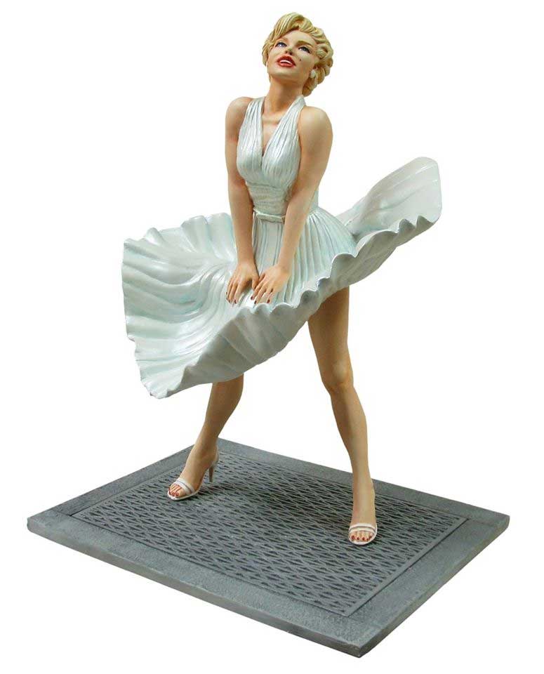 Marilyn Monroe The Girl 1/8 Scale Model Kit.