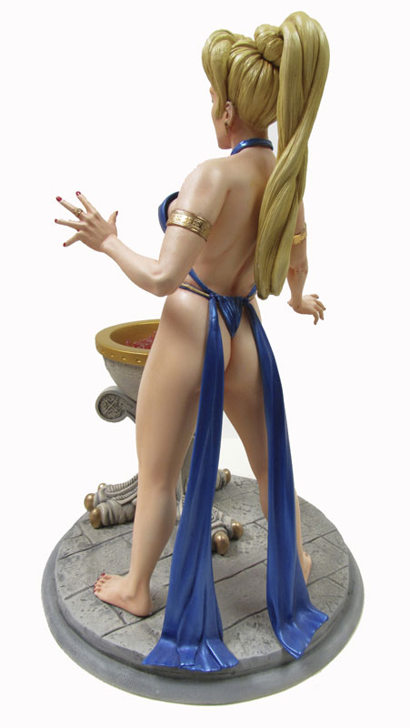 Angelina Sorceress of Light with Cauldron 1/6 Scale Model Kit - Click Image to Close
