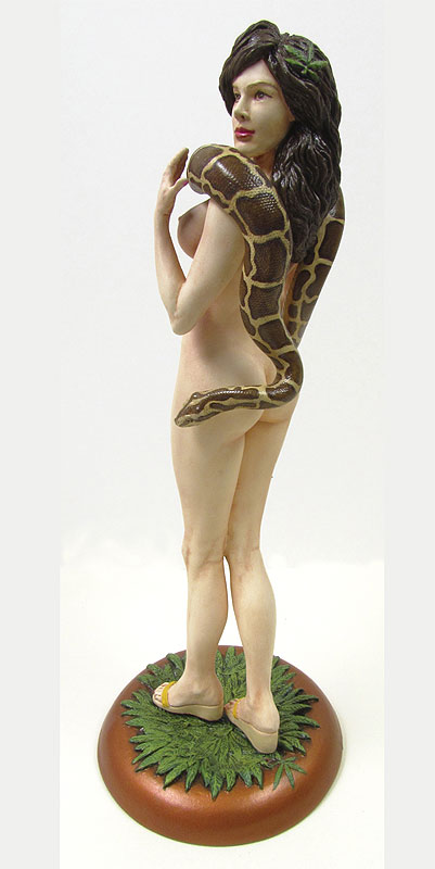 Miss Canna Bliss with Snake 1/7 Scale Model Kit - Click Image to Close