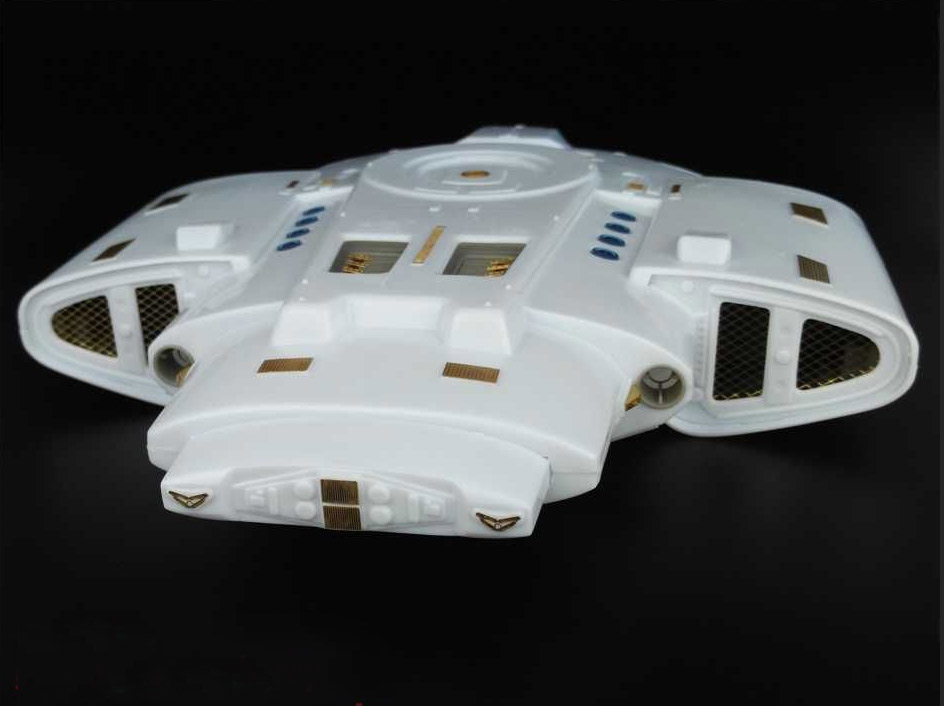 Star Trek Deep Space Nine U.S.S. Defiant 1/420 Scale Photoetch and Resin Detail Set "Fruit Pack" by Green Strawberry - Click Image to Close