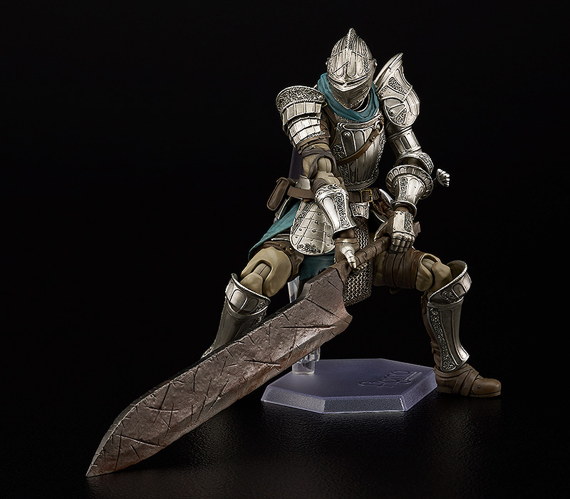 Demon's Souls (PS5) Fluted Armor Collectible Figure by Max Factory - Click Image to Close