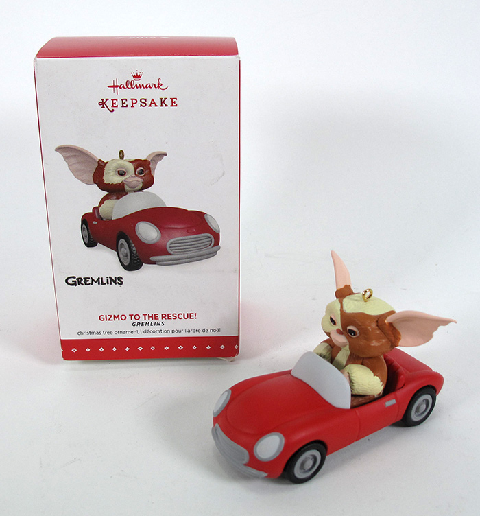 Gremlins Gizmo to the Rescue Hallmark Keepsake Ornament - Click Image to Close