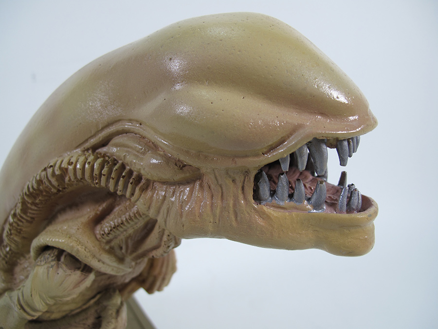 Alien 1979 Alien Chest Burster Life-Size Prop Replica - Click Image to Close