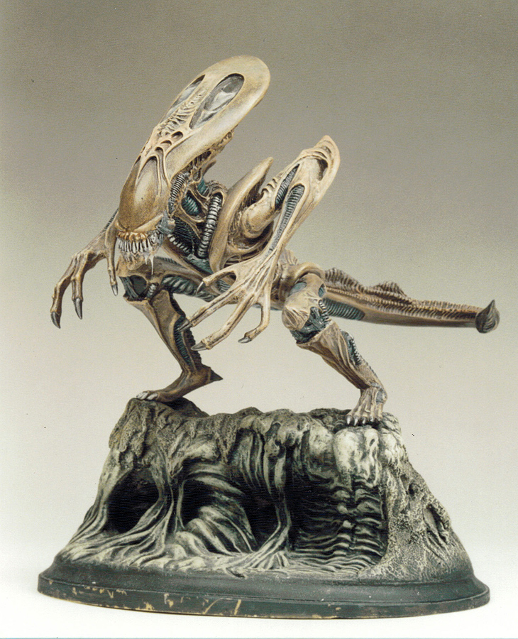 Alien Xenomorph Model Kit by Wowzcuk