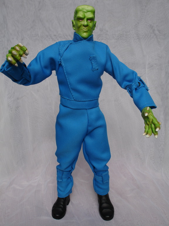 The Thing From Another World 12 Inch Figure - Click Image to Close