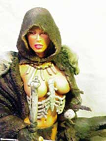 Luis Royo Statue