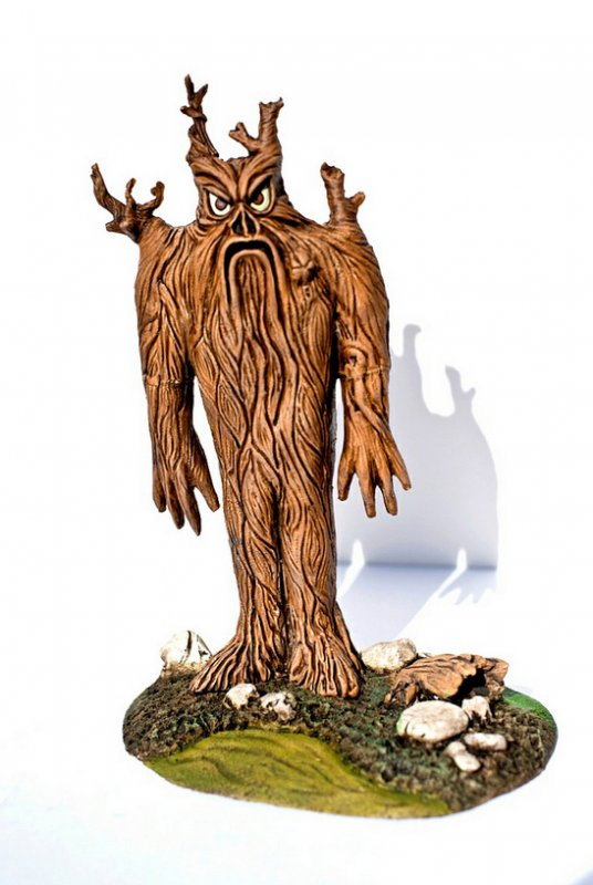 From Hell It Came 1957 Tobunga Tree Demon Model Kit with Base - Click Image to Close