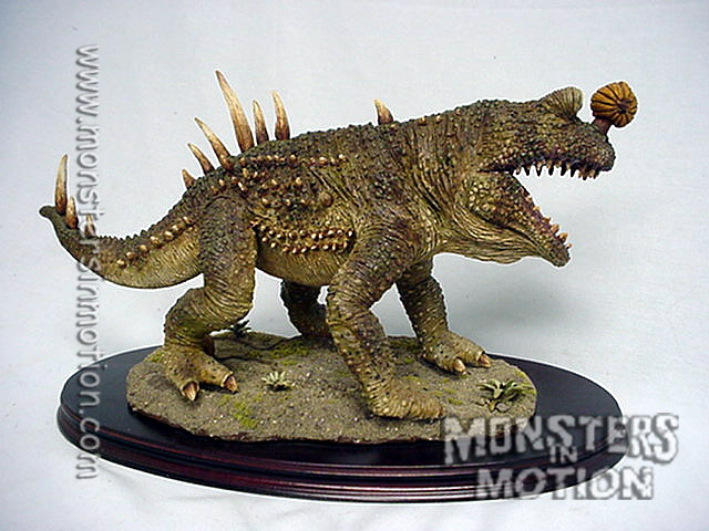 Caveman The Movie Cross Eyed Dinosaur Resin Model Kit - Click Image to Close