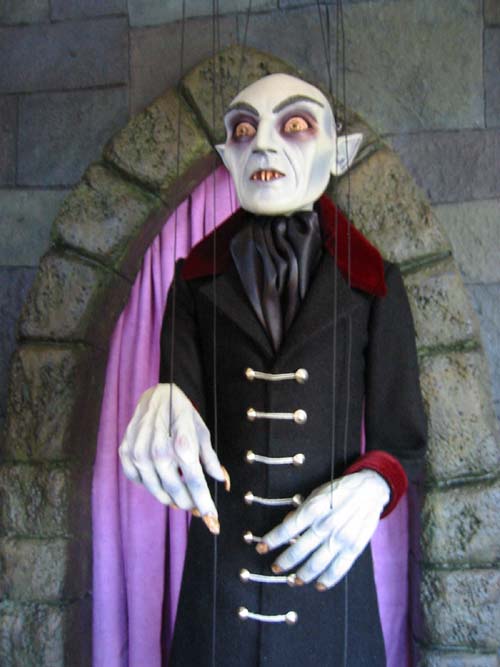 Nosferatu Marionette - Click Image to Close