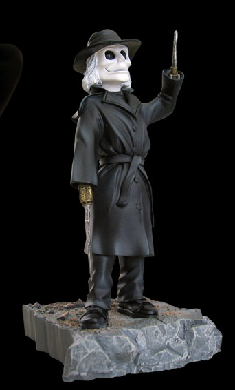 Puppet Master Blade Limited Edition Resin Statue - Click Image to Close