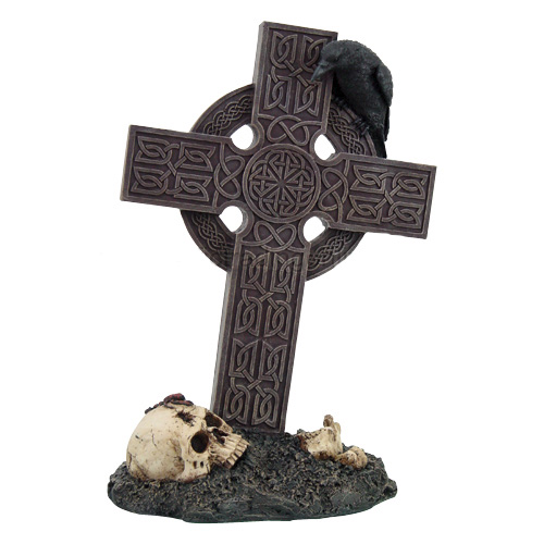 Large Raven On Tombstone Cross - Click Image to Close
