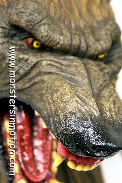 Howling Werewolf Bust 1/1 Scale Model Kit - Click Image to Close