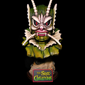 She Creature 21 Inch 1/2 Scale Bust Painted Display - Click Image to Close