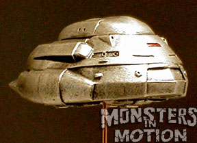 Godzilla 1984 Super X1 Resin Model Hobby Kit - Click Image to Close