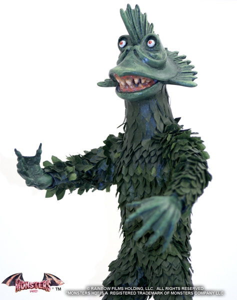 Horror Of Party Beach 12" Inch Premium Figure Limited Edition - Click Image to Close