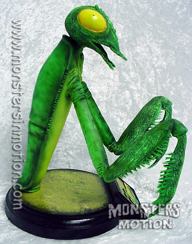 Deadly Mantis 1957 Radiation Theatre Resin Model Kit - Click Image to Close